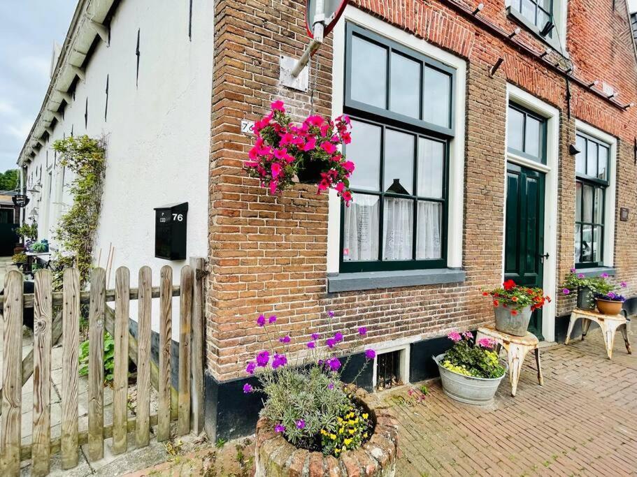 De Scheve Deur Vollenhove Exterior foto